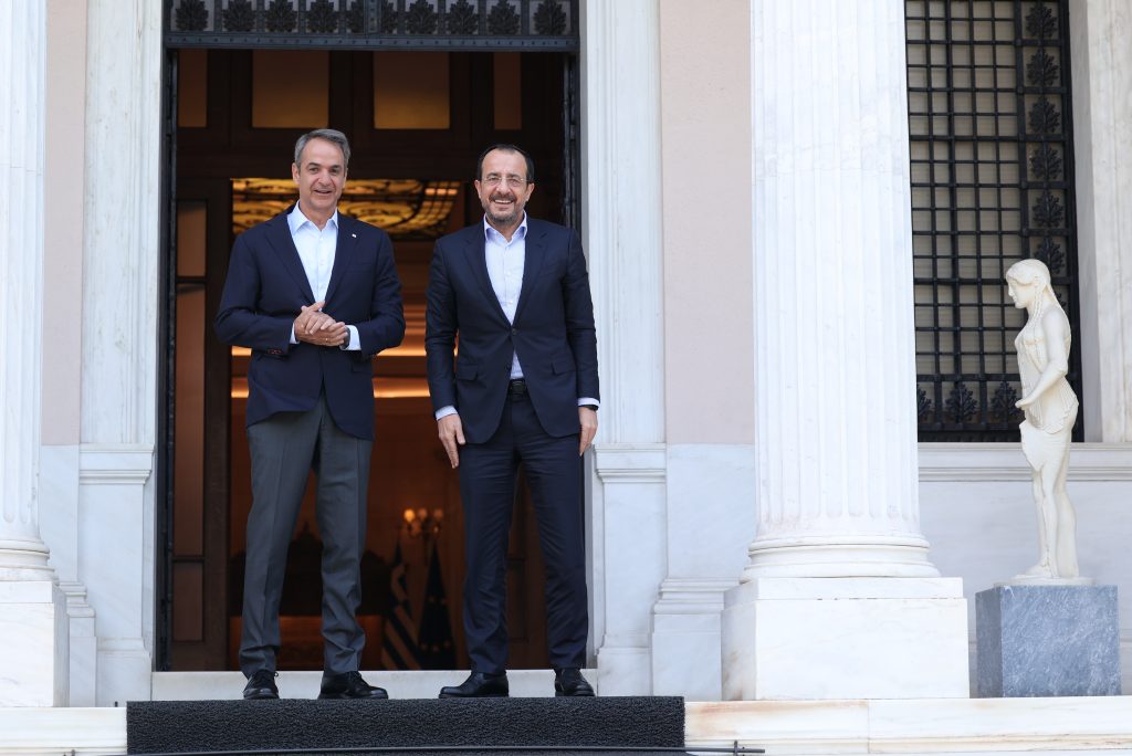 Μητσοτάκης: Η Ελλάδα στέκεται εμπράκτως στο πλευρό της Κύπρου – Χριστοδουλίδης: Ευρωπαϊκό πρόβλημα το Κυπριακό